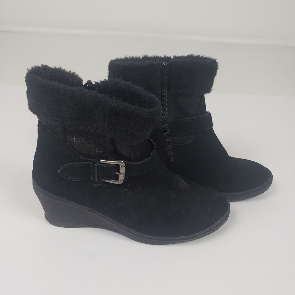Bare Trap Ophira Wedge Booties